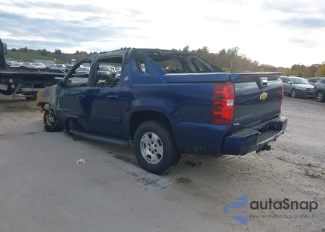 2013 Chevrolet Avalanche Ls z USA, uszkodzony, nr VIN 3GNTKEE77DG168981